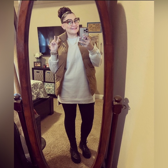 Meet your Posher, Roxanne - Picture 4 of 8